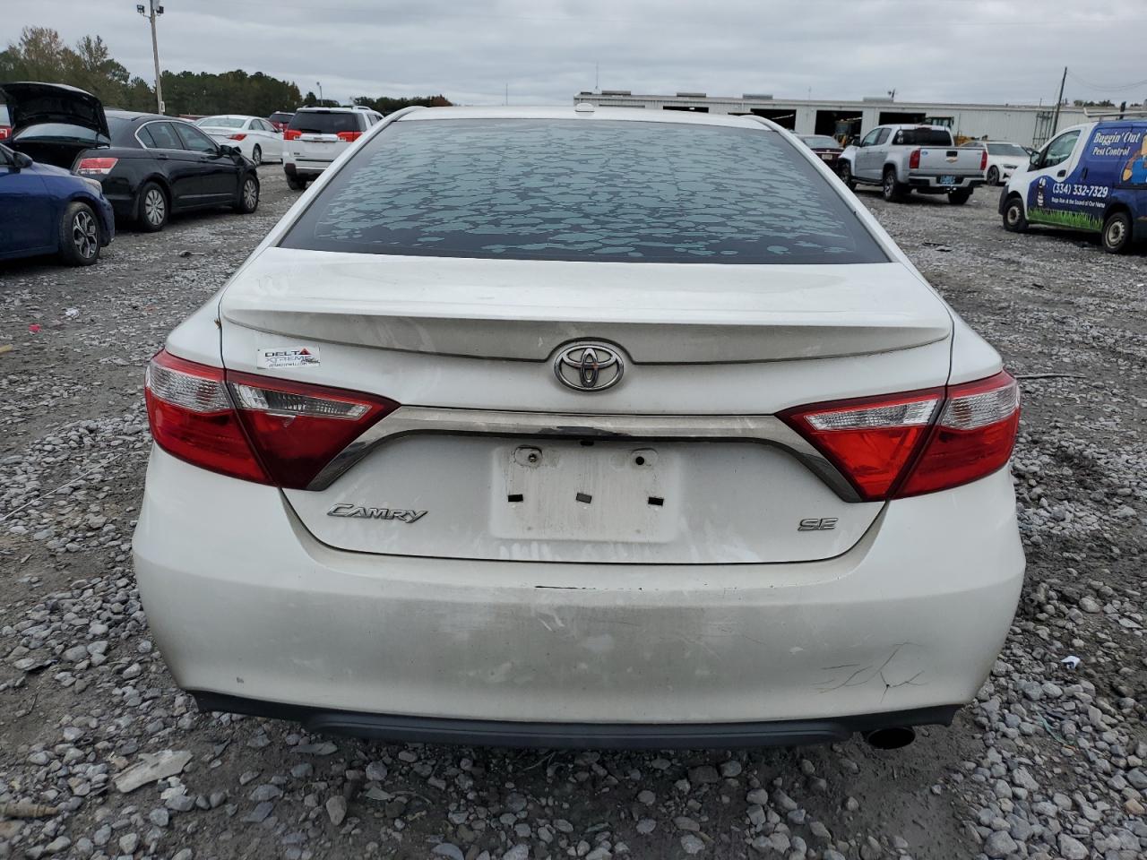 2017 TOYOTA CAMRY LE photo 16