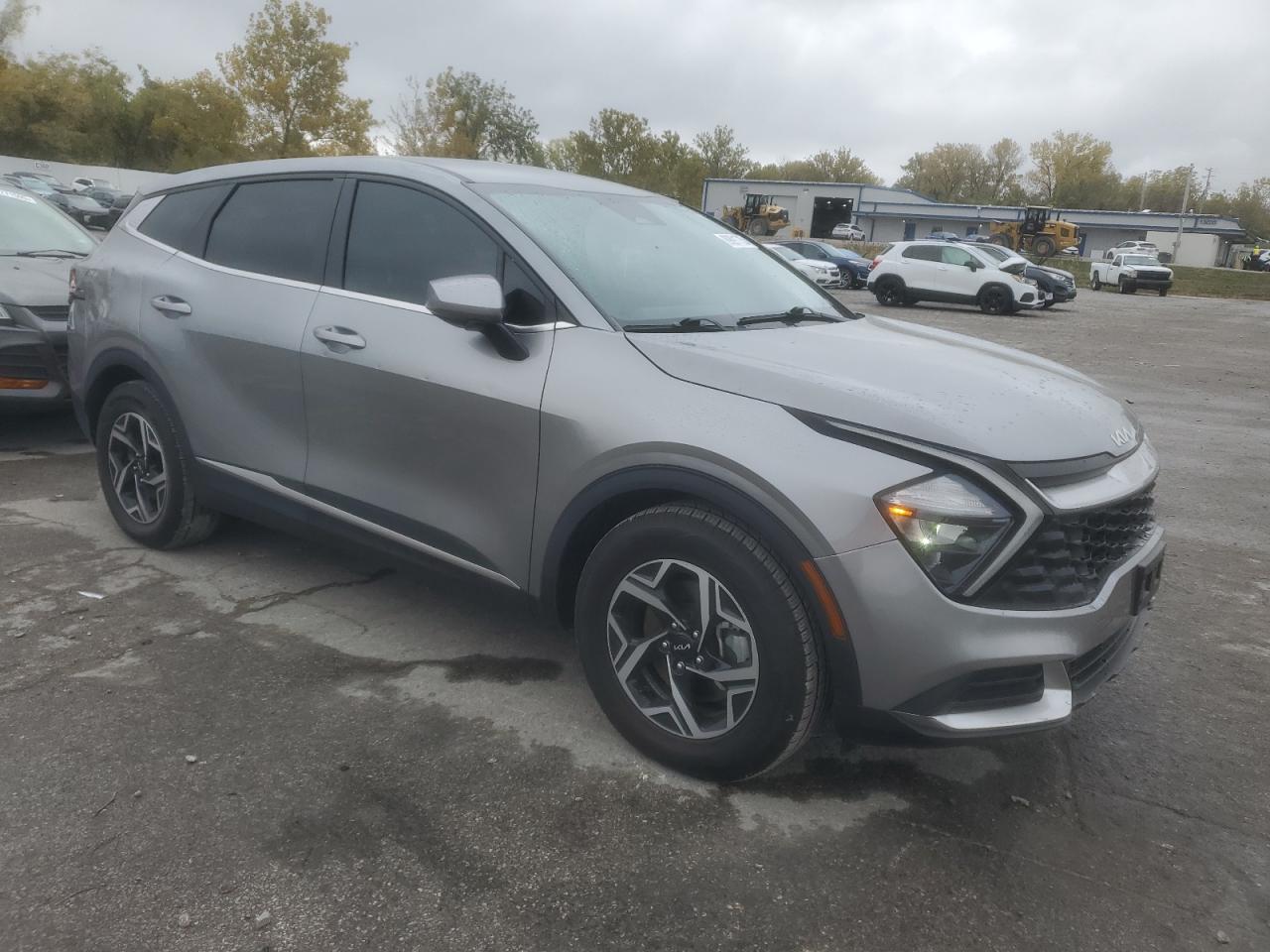 2023 KIA SPORTAGE LX photo 4