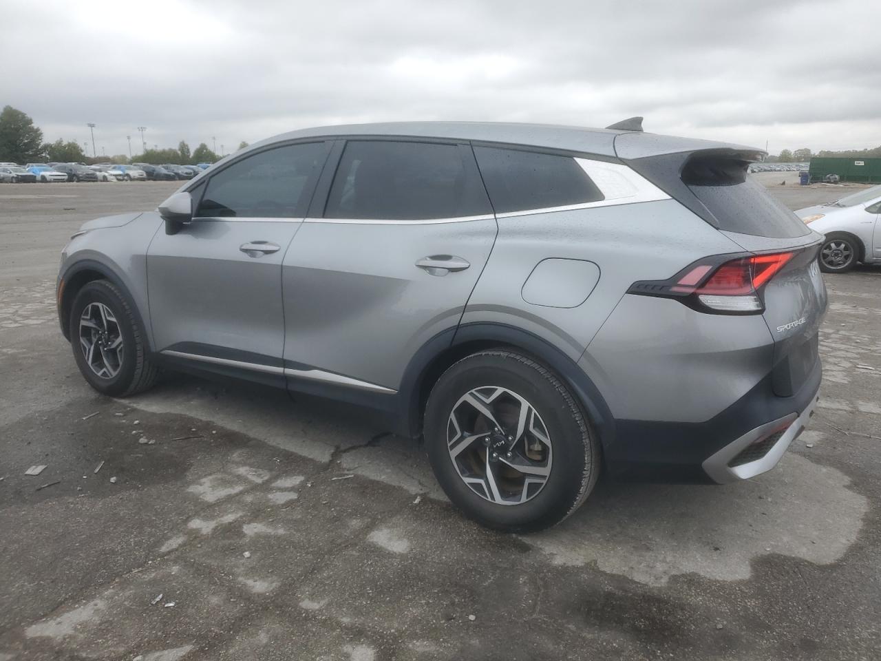 2023 KIA SPORTAGE LX photo 2