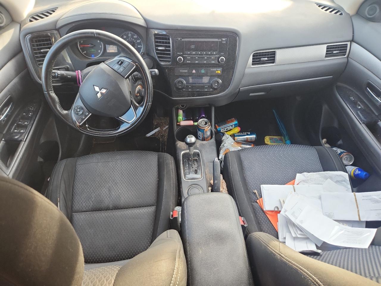 2016 MITSUBISHI OUTLANDER ES photo 15
