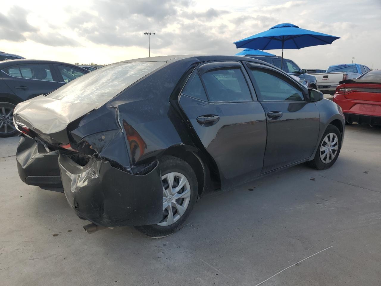 2015 TOYOTA COROLLA L photo 5