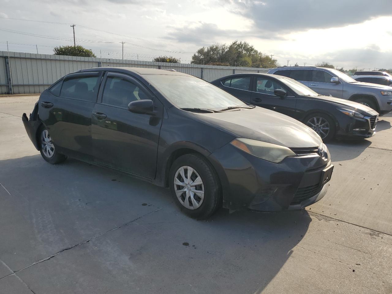 2015 TOYOTA COROLLA L photo 7