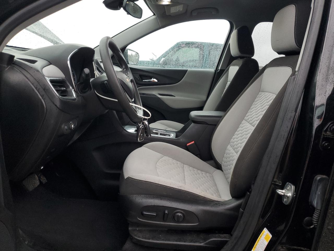 2020 CHEVROLET EQUINOX LS photo 7