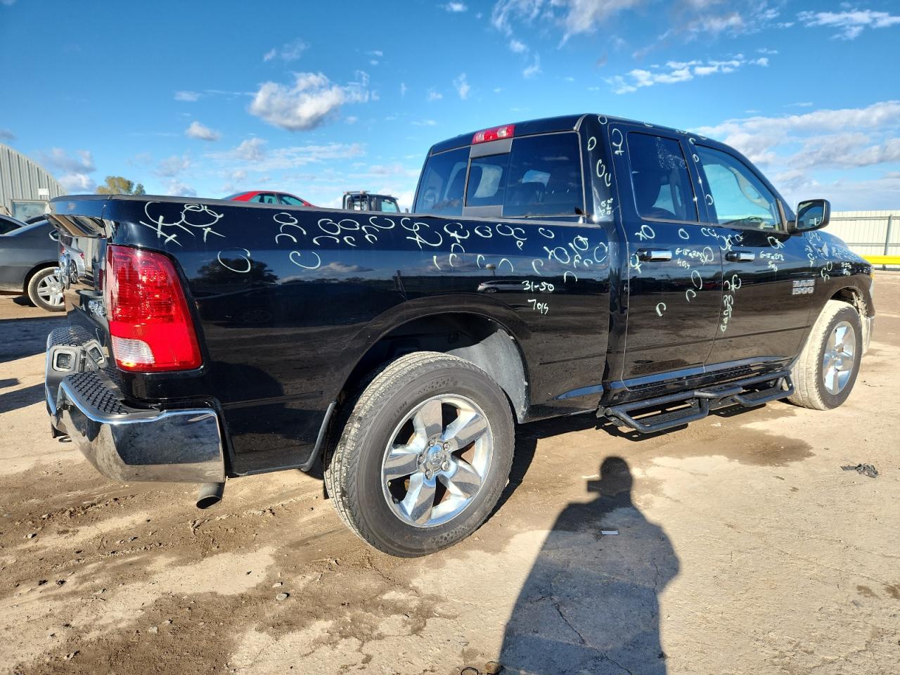 2014 RAM 1500 SLT photo 3