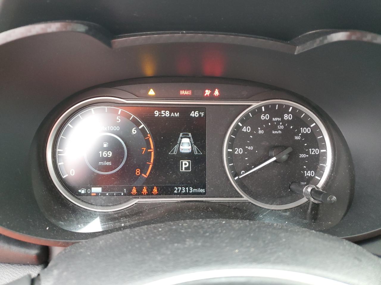 2024 NISSAN VERSA SR photo 9