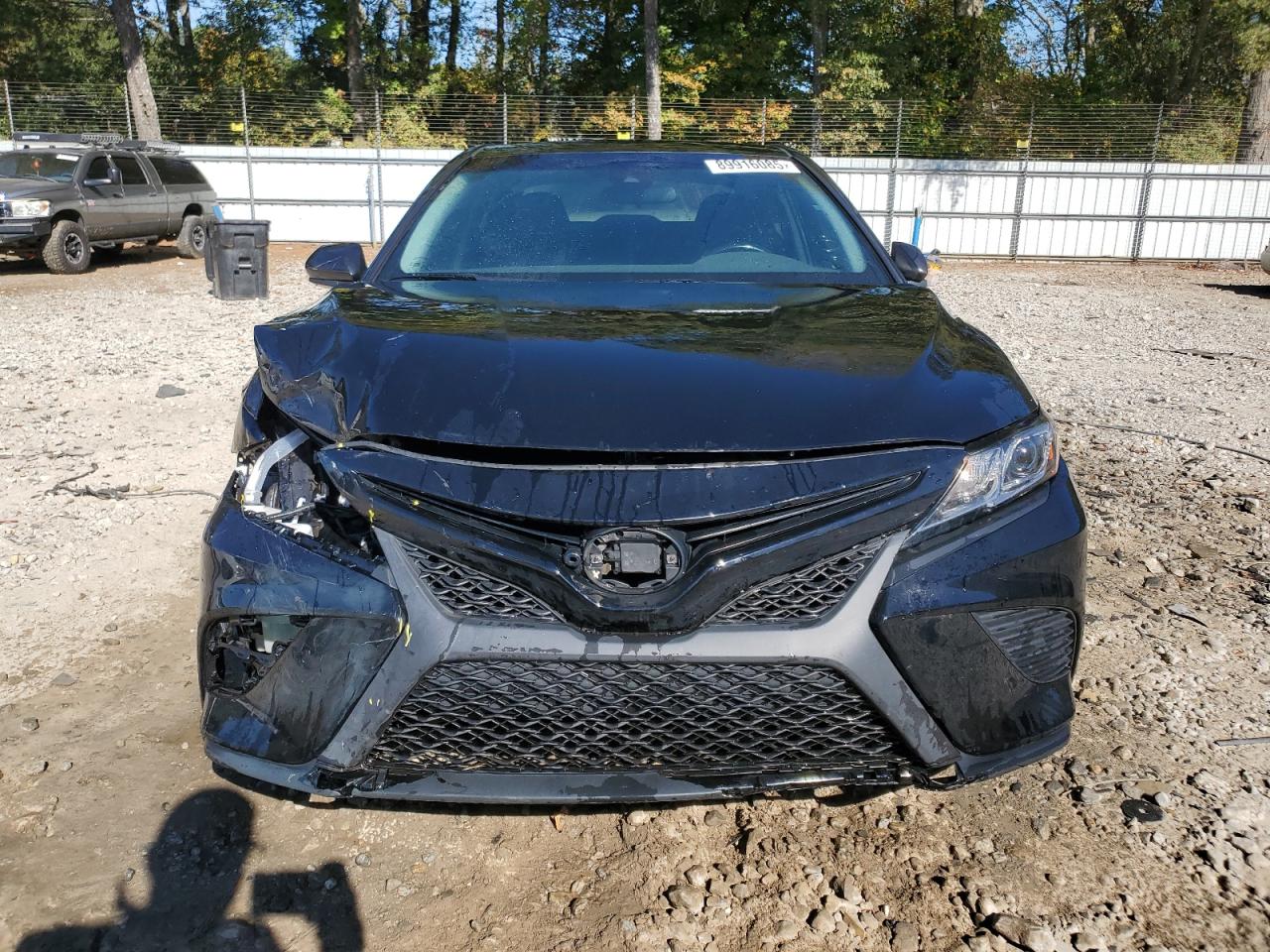 2020 TOYOTA CAMRY SE photo 9