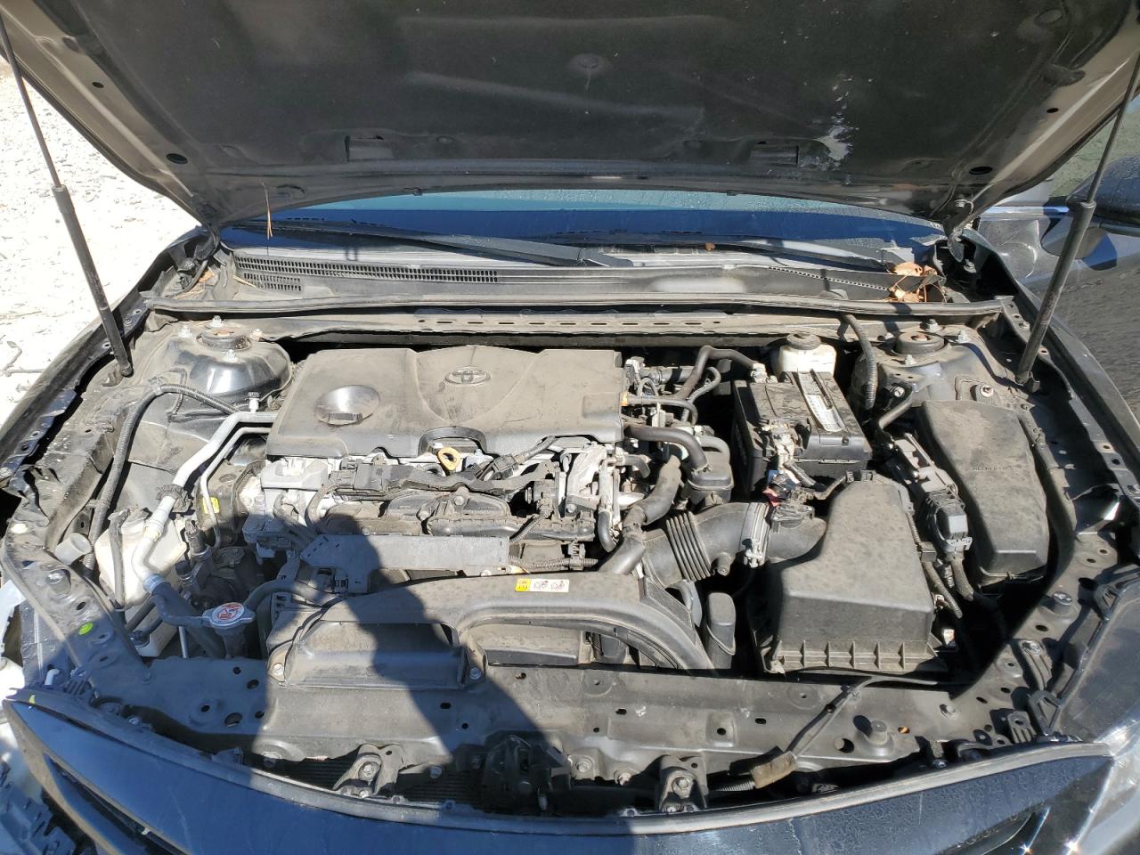 2020 TOYOTA CAMRY SE photo 21