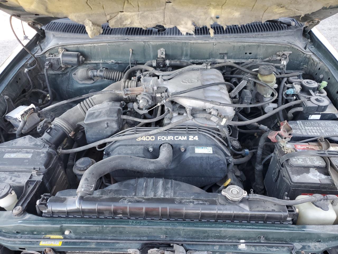 2000 TOYOTA TACOMA V6 photo 21