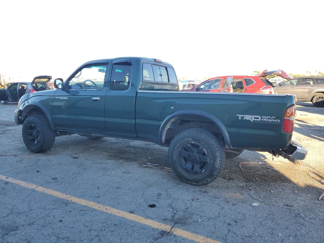 2000 TOYOTA TACOMA V6 photo 3