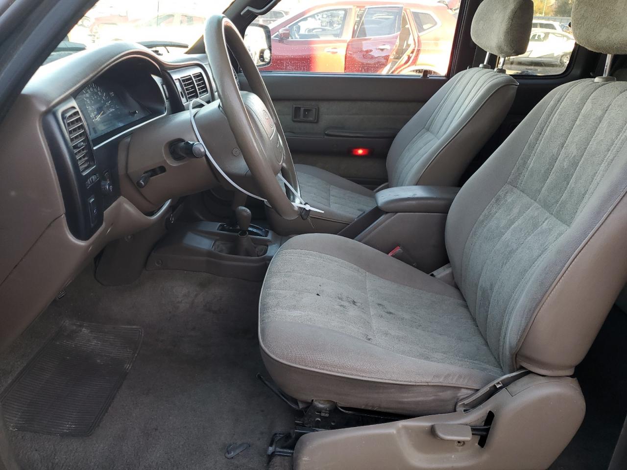 2000 TOYOTA TACOMA V6 photo 13