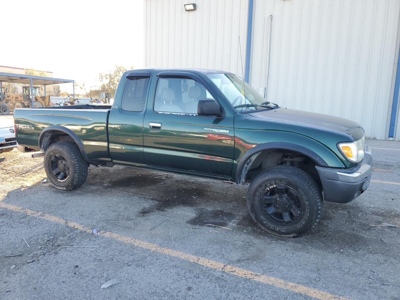 2000 TOYOTA TACOMA V6 photo 7