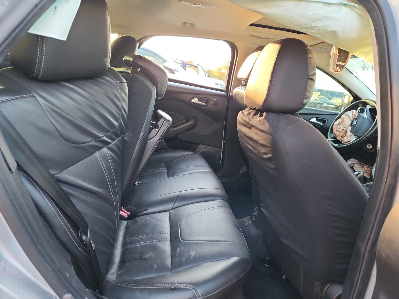 2013 FORD FOCUS SE photo 21