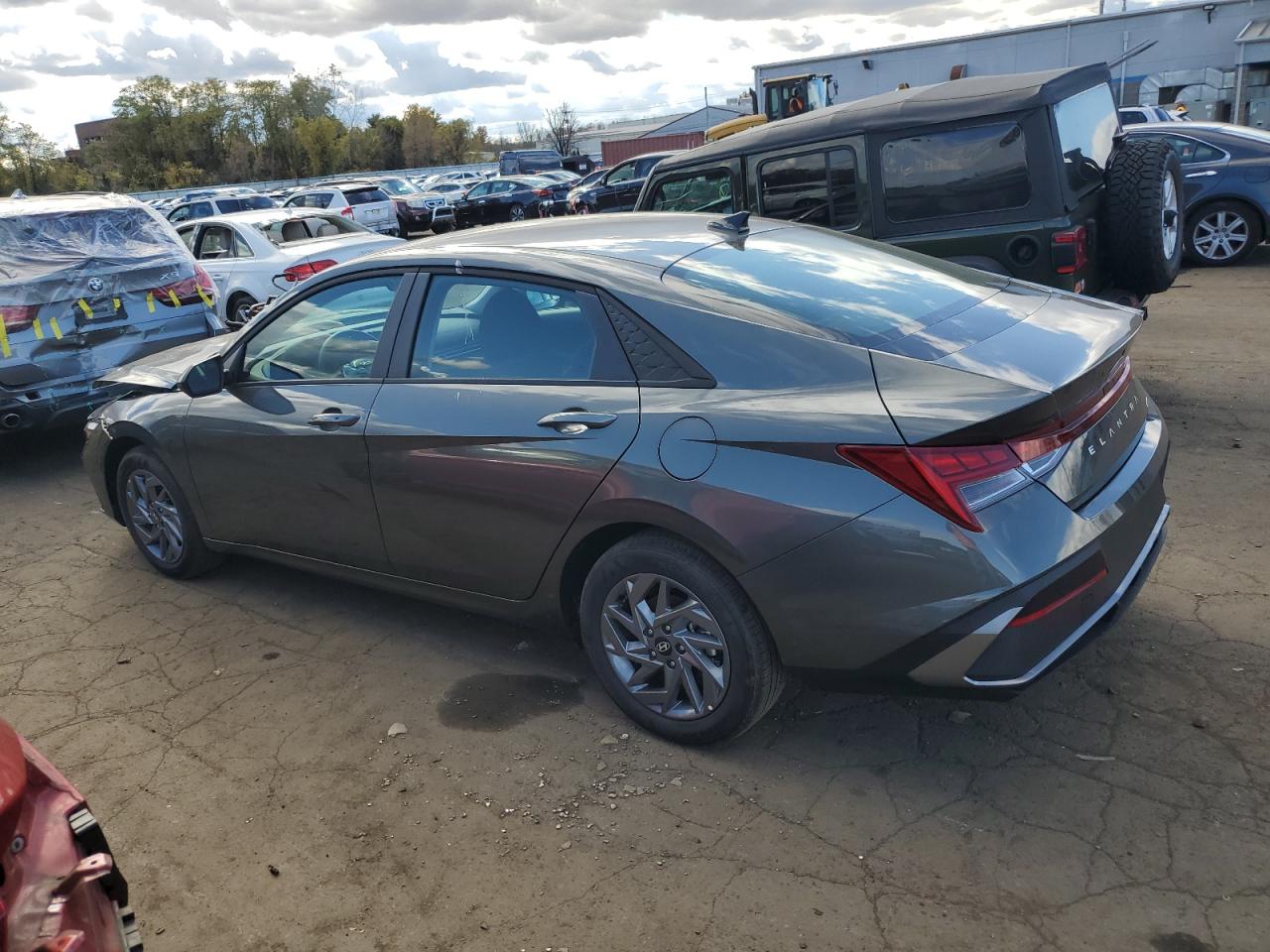 2025 HYUNDAI ELANTRA BLUE photo 2