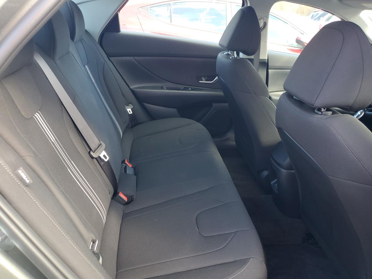 2025 HYUNDAI ELANTRA BLUE photo 10