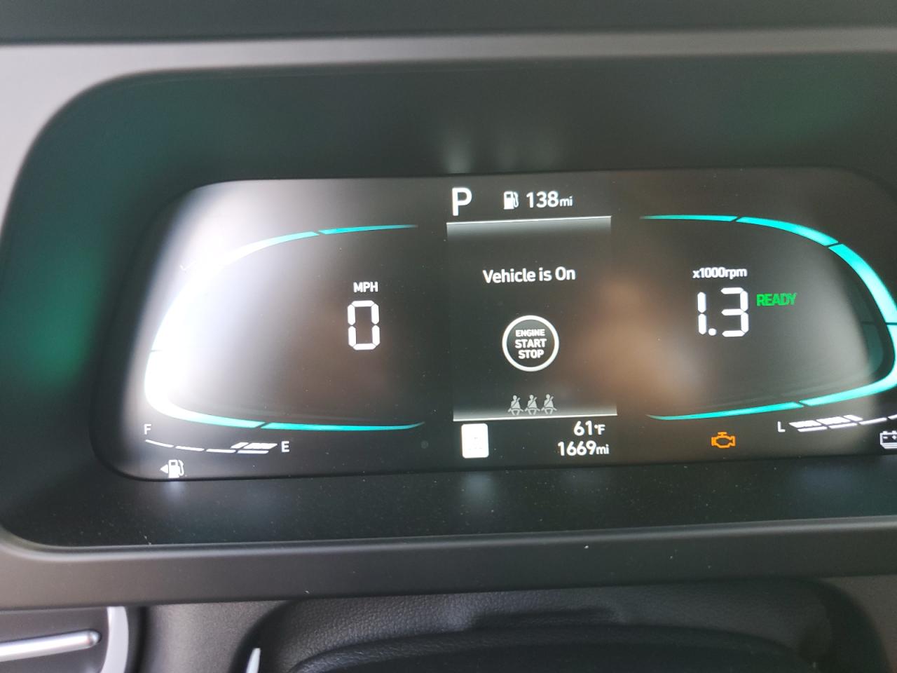 2025 HYUNDAI ELANTRA BLUE photo 9
