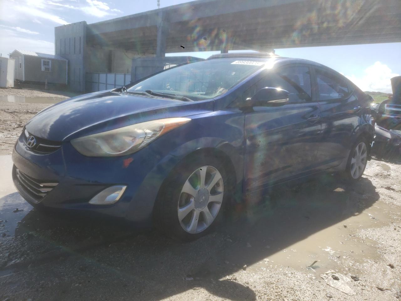 2013 HYUNDAI ELANTRA