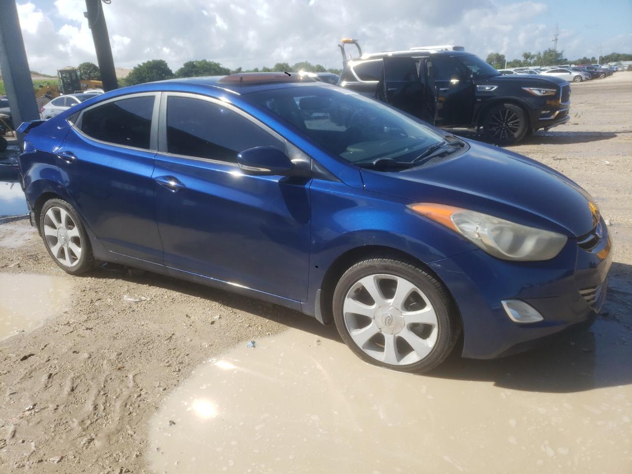 2013 HYUNDAI ELANTRA LIMITED photo 4