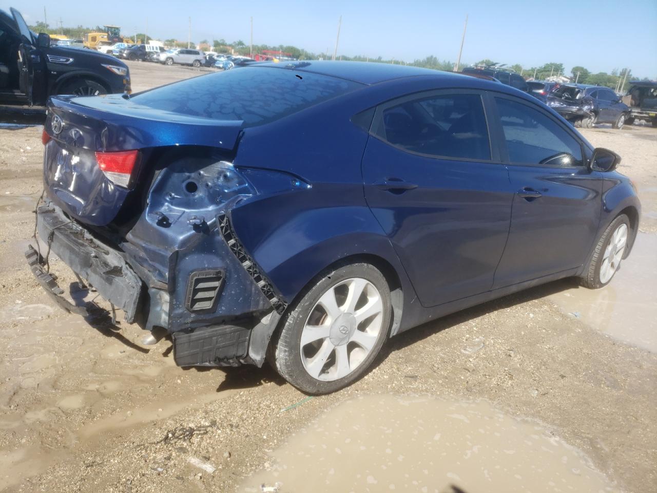 2013 HYUNDAI ELANTRA LIMITED photo 3