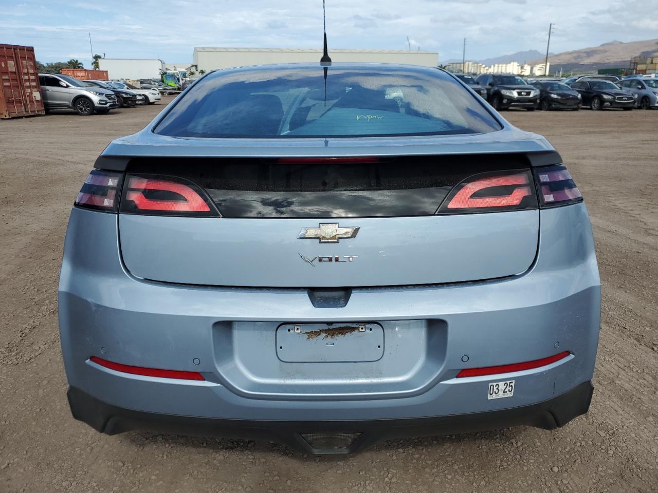 2013 CHEVROLET VOLT photo 11
