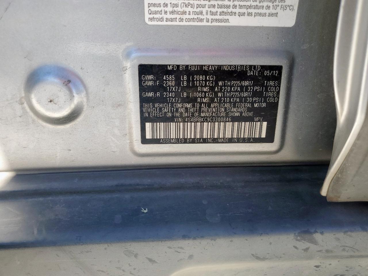 2012 SUBARU OUTBACK photo 13