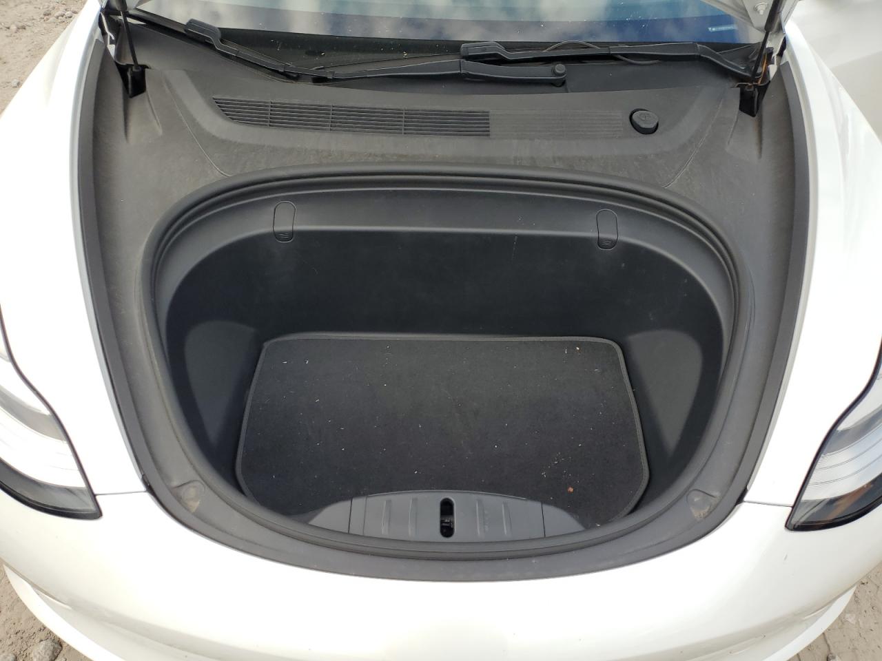 2018 TESLA MODEL 3 photo 31