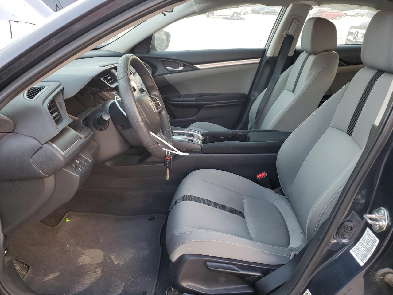 2016 HONDA CIVIC LX photo 13
