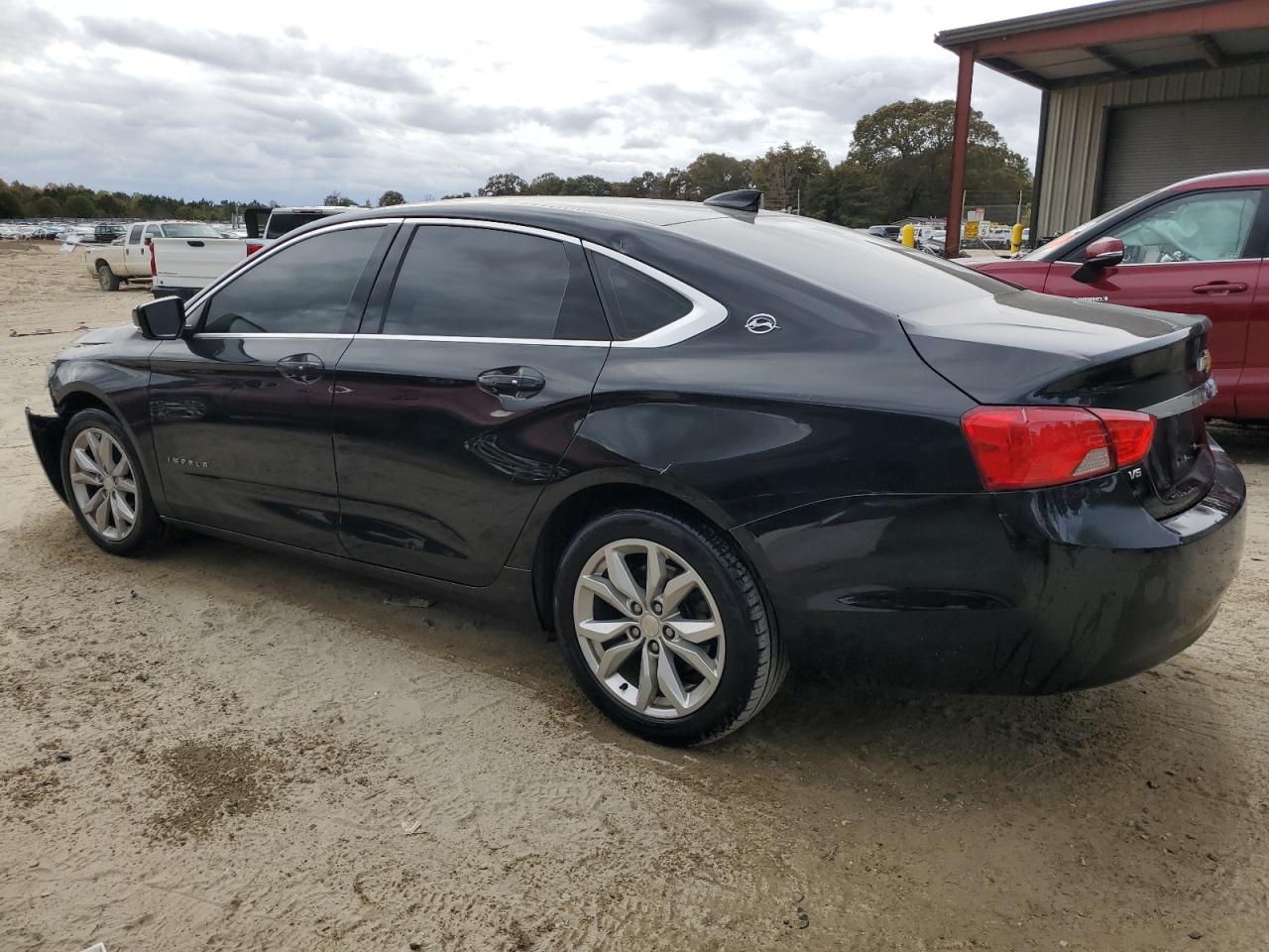 2018 CHEVROLET IMPALA LT photo 3