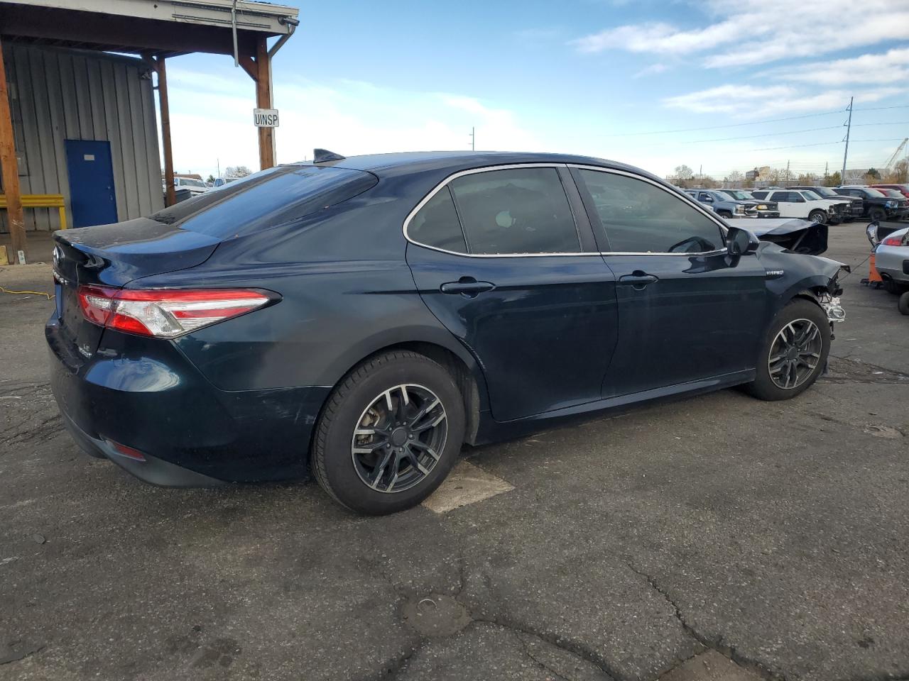 2019 TOYOTA CAMRY photo 5