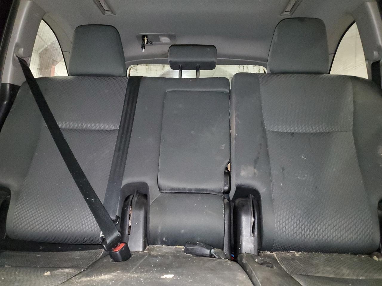 2019 TOYOTA HIGHLANDER LE photo 19