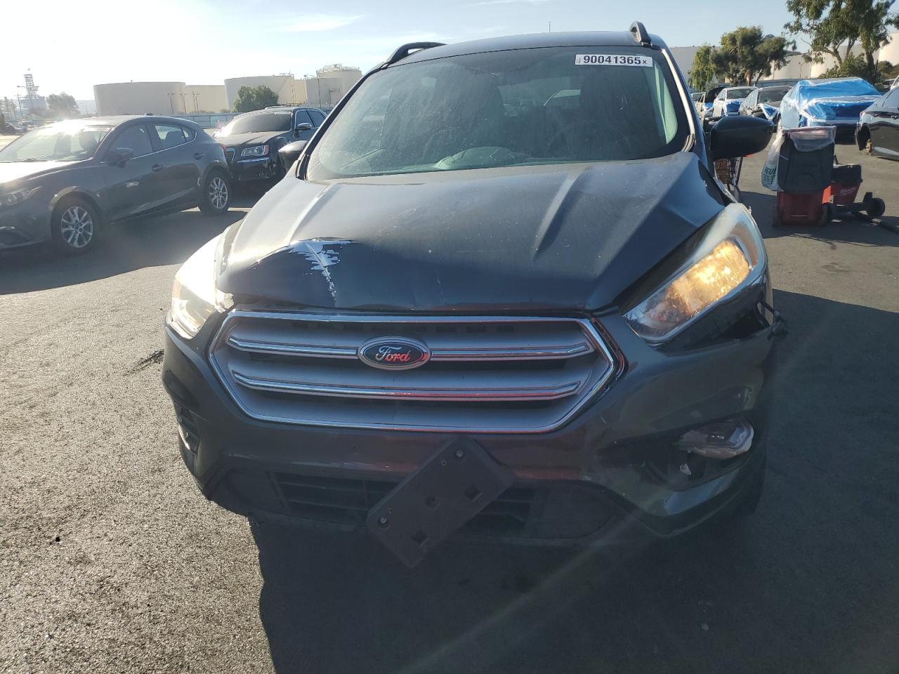 2018 FORD ESCAPE SE photo 5