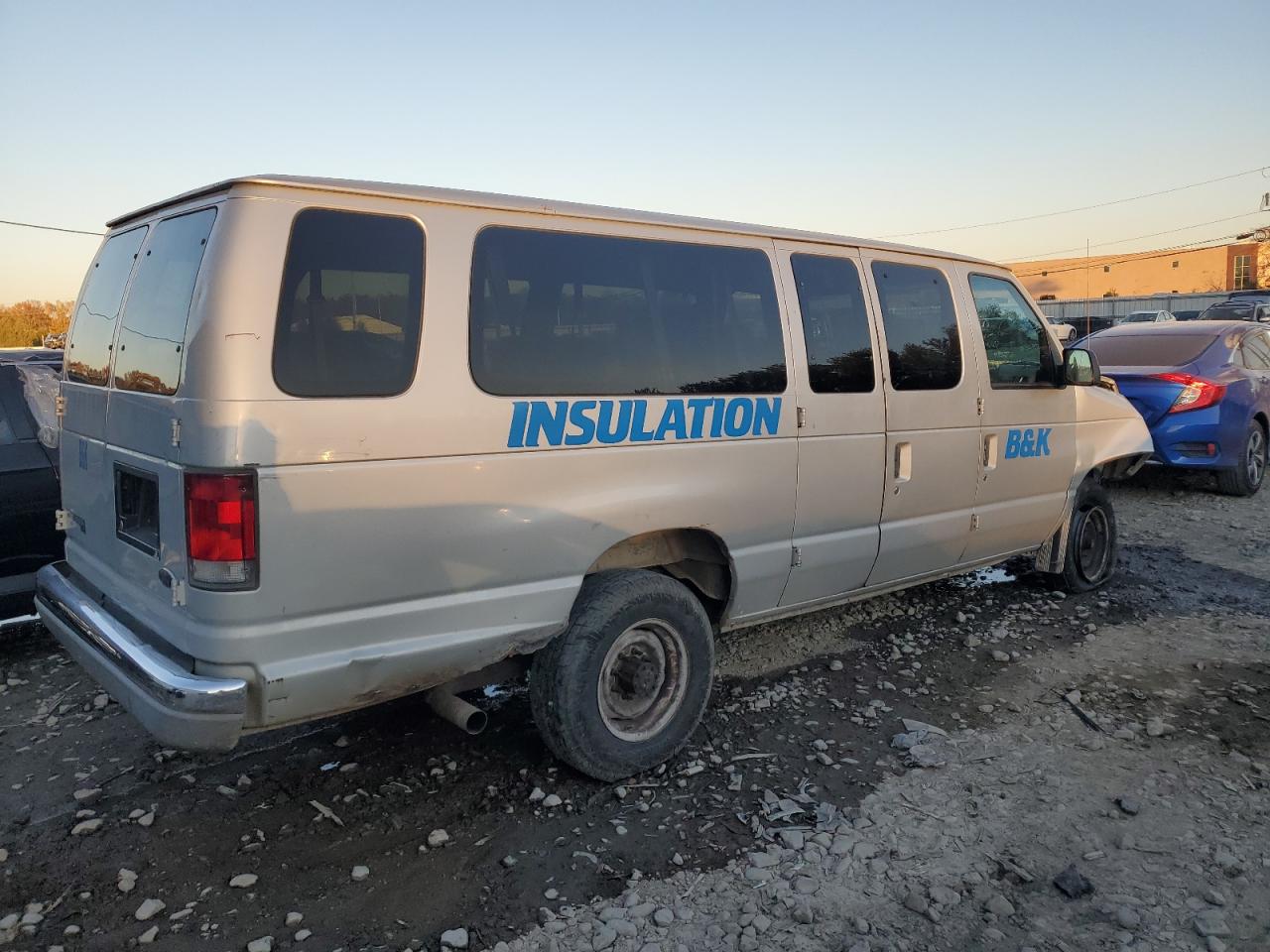 1998 FORD ECONOLINE photo 3