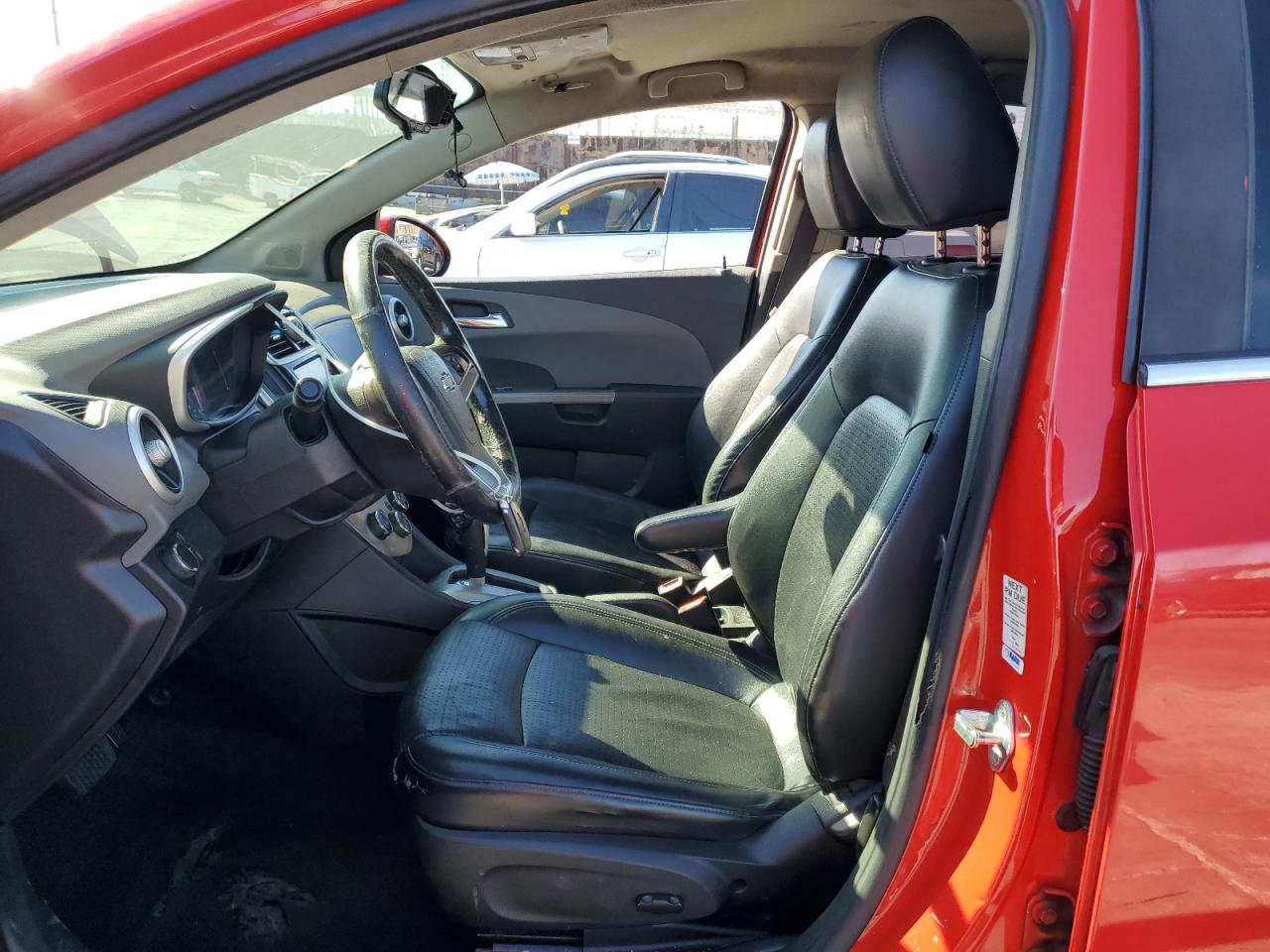 2017 CHEVROLET SONIC PREMIER photo 13