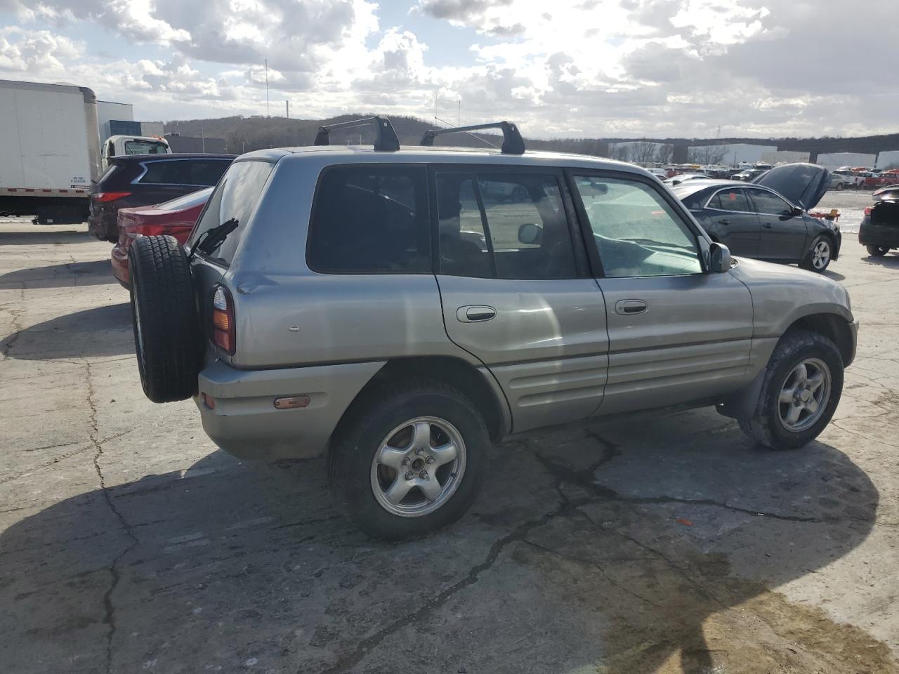1999 TOYOTA RAV4 BASE photo 5