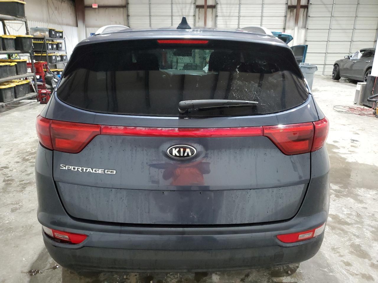2018 KIA SPORTAGE LX photo 16