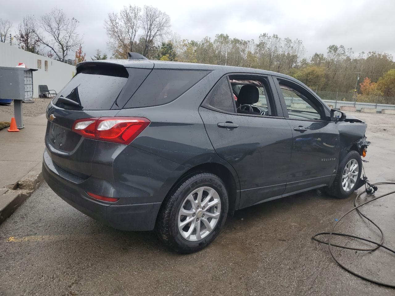 2020 CHEVROLET EQUINOX LS photo 5