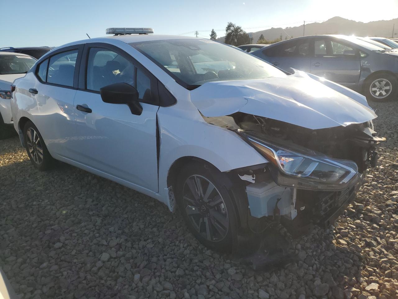 2024 NISSAN VERSA S photo 4