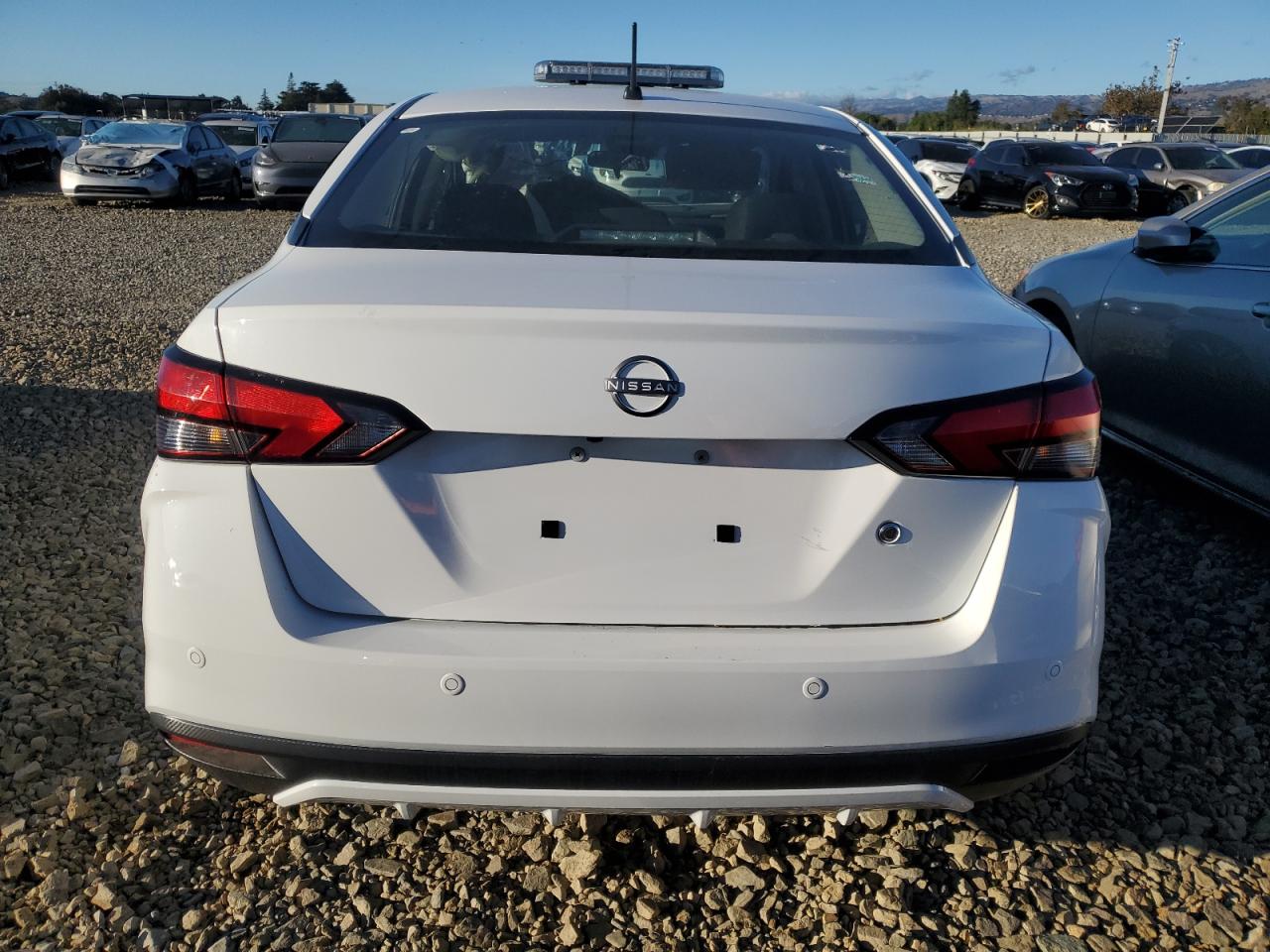 2024 NISSAN VERSA S photo 6
