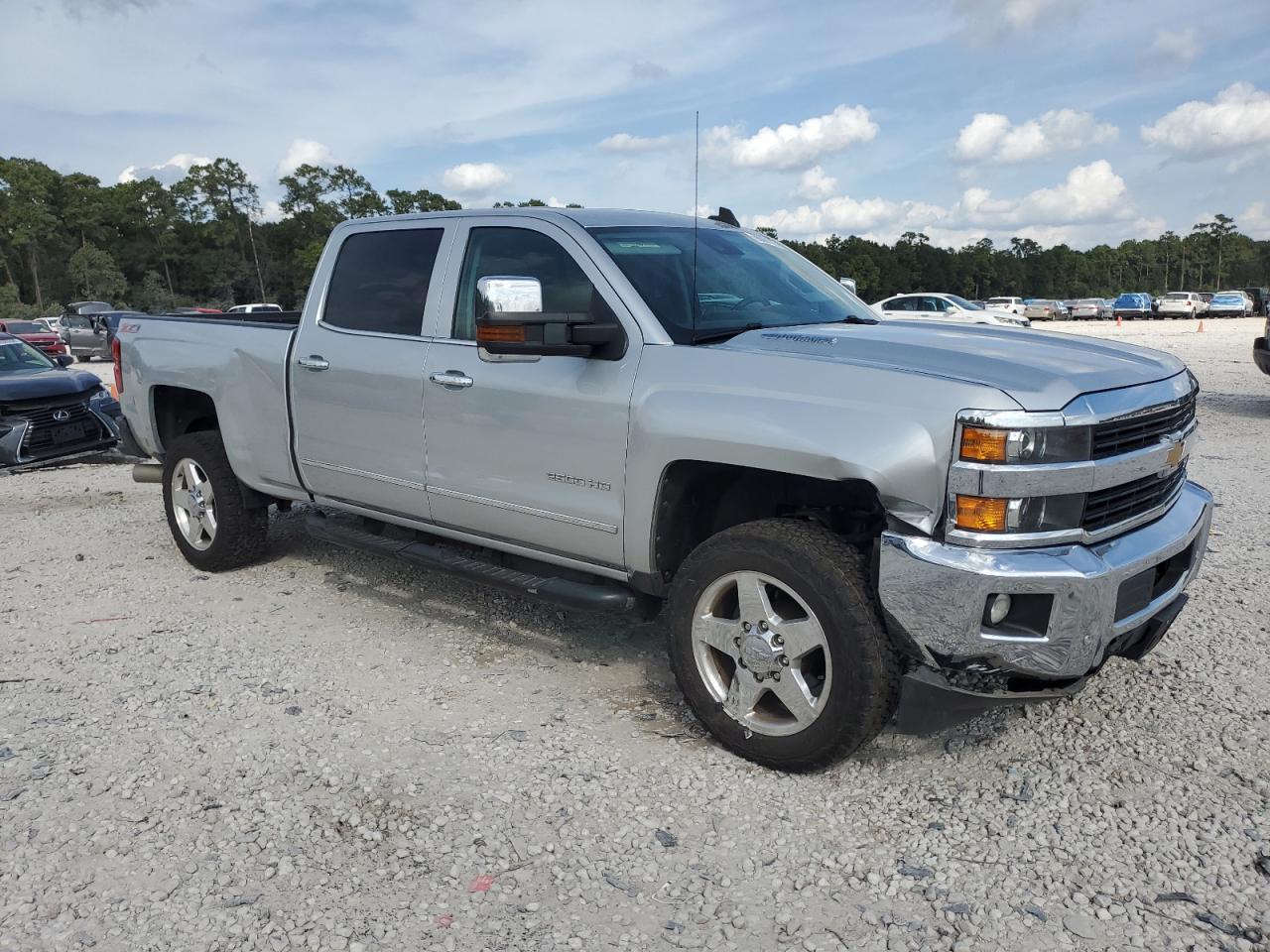 2015 CHEVROLET SILVERADO K2500 HEAVY DUTY LTZ photo 7