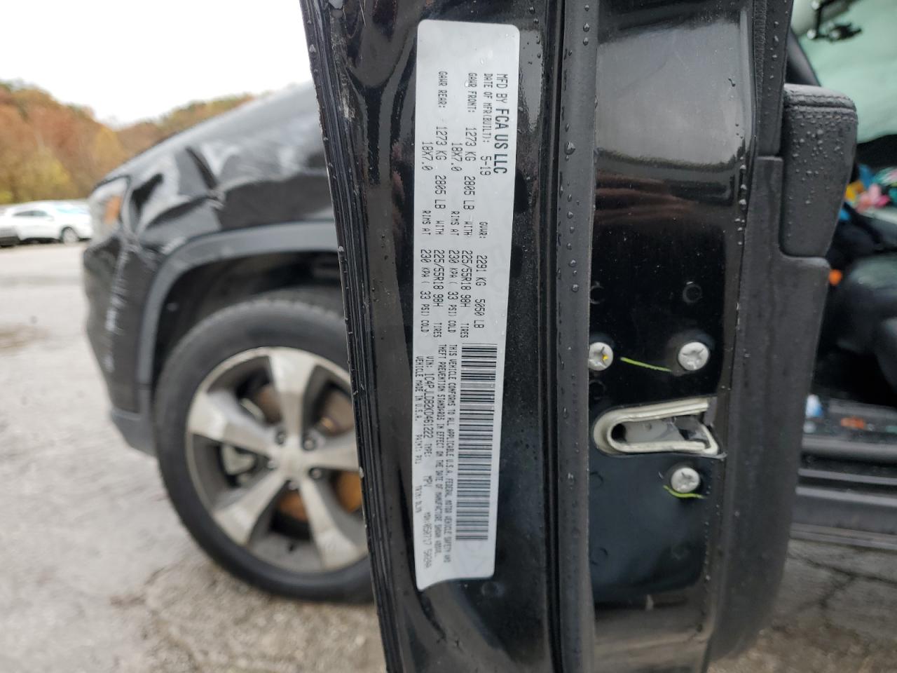 2019 JEEP CHEROKEE LIMITED photo 13