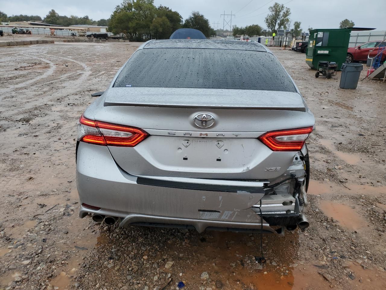 2018 TOYOTA CAMRY XSE photo 6