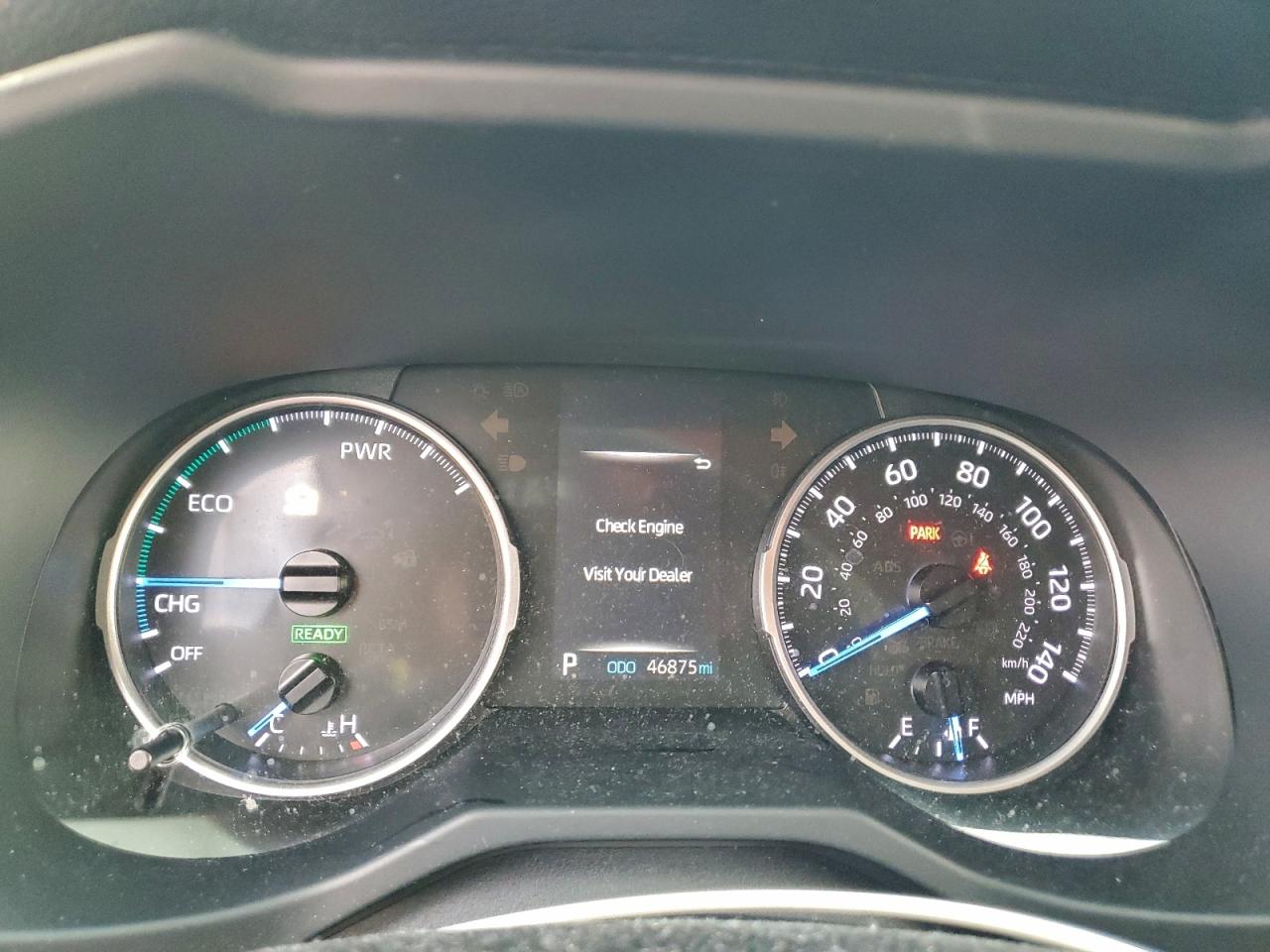 2021 TOYOTA RAV4 LE photo 17