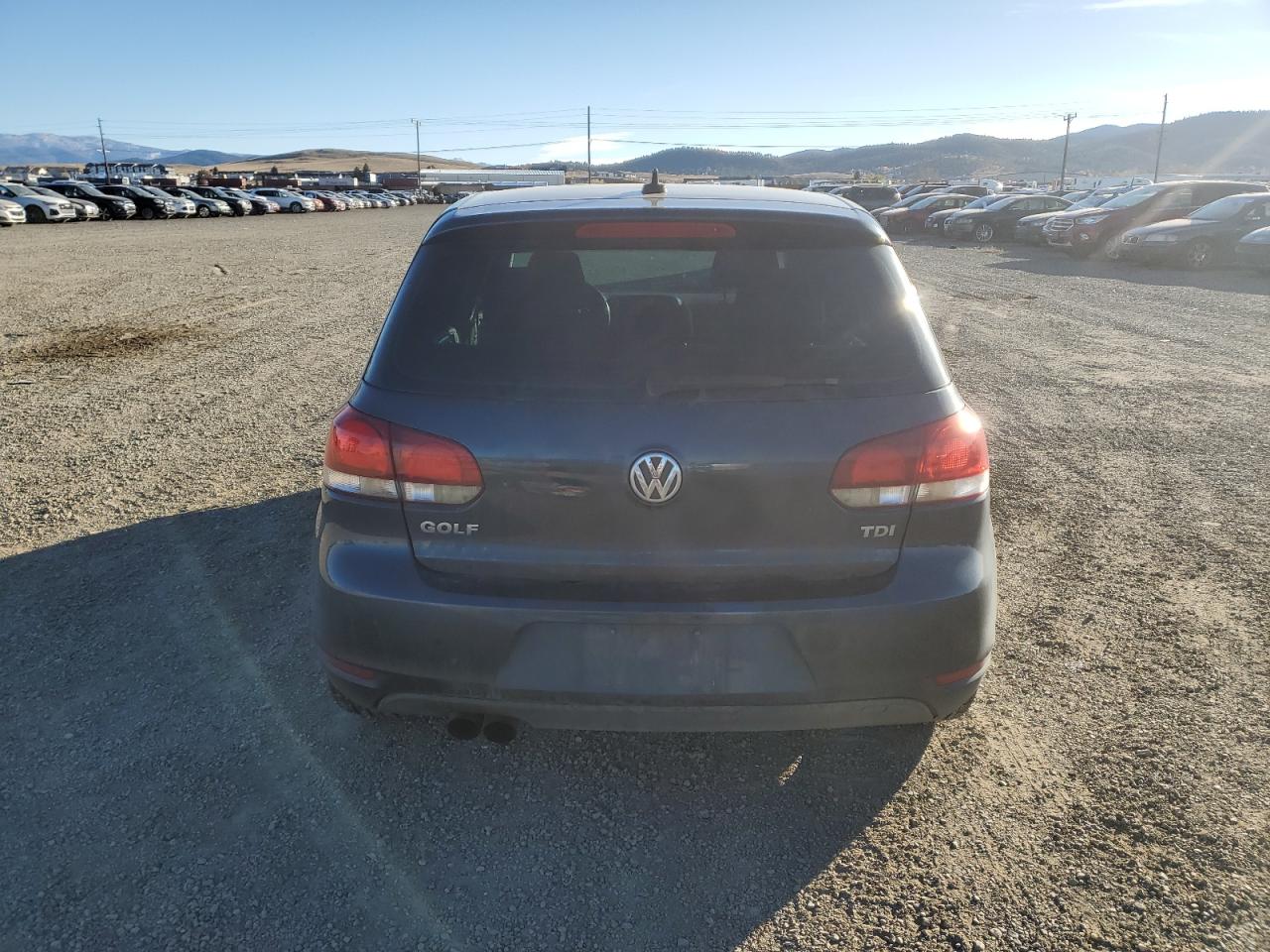2012 VOLKSWAGEN GOLF photo 11
