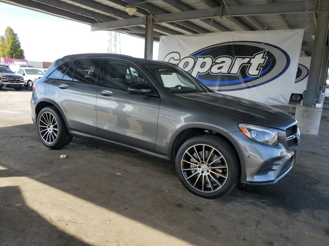 2018 MERCEDES-BENZ GLC 43 4MATIC AMG photo 4