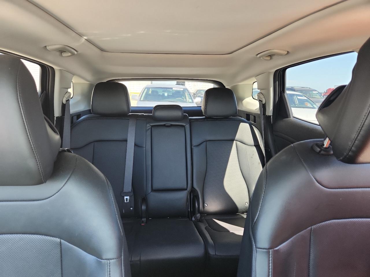 2023 KIA SPORTAGE SX photo 28