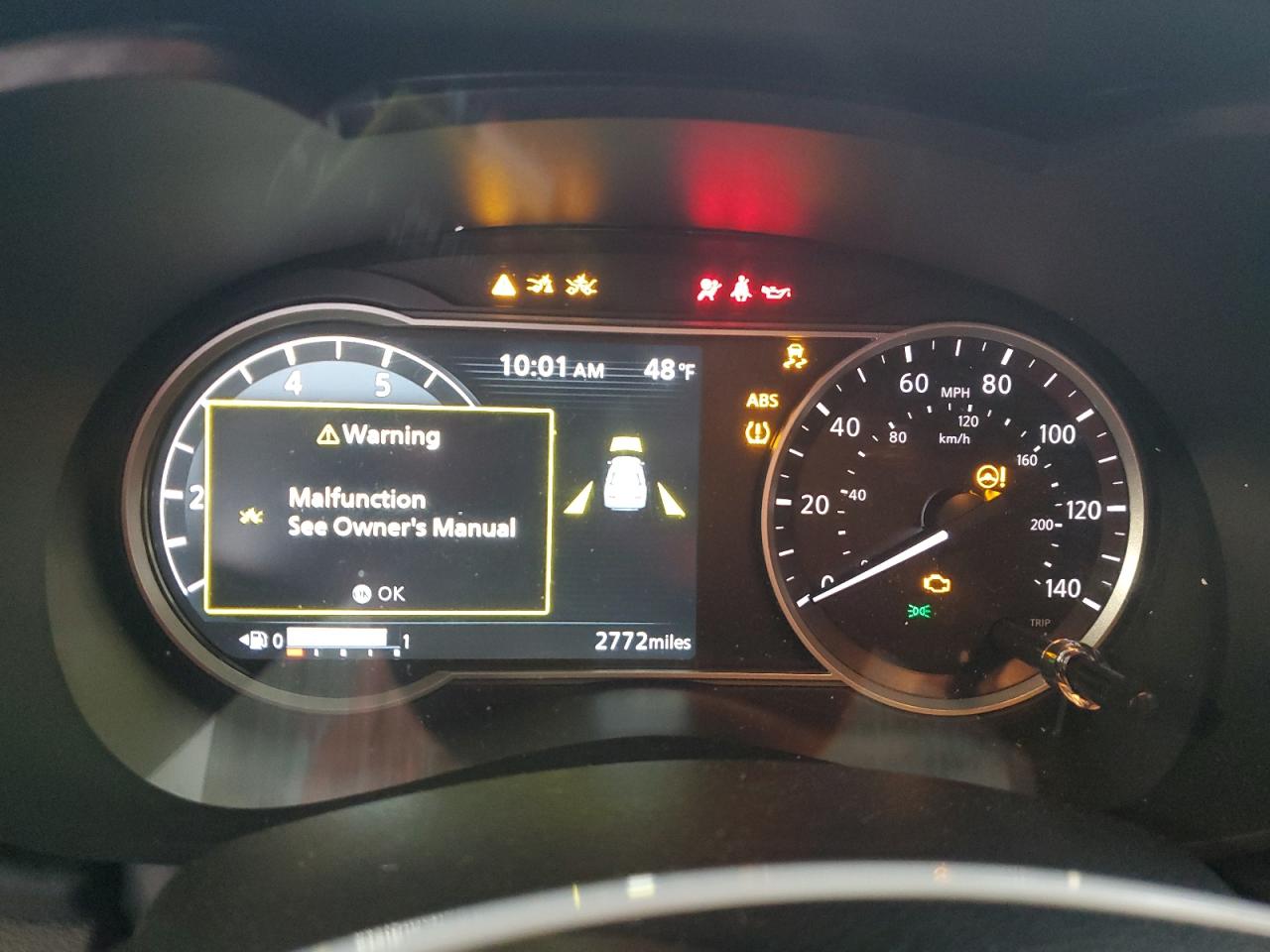 2025 NISSAN VERSA SR photo 25