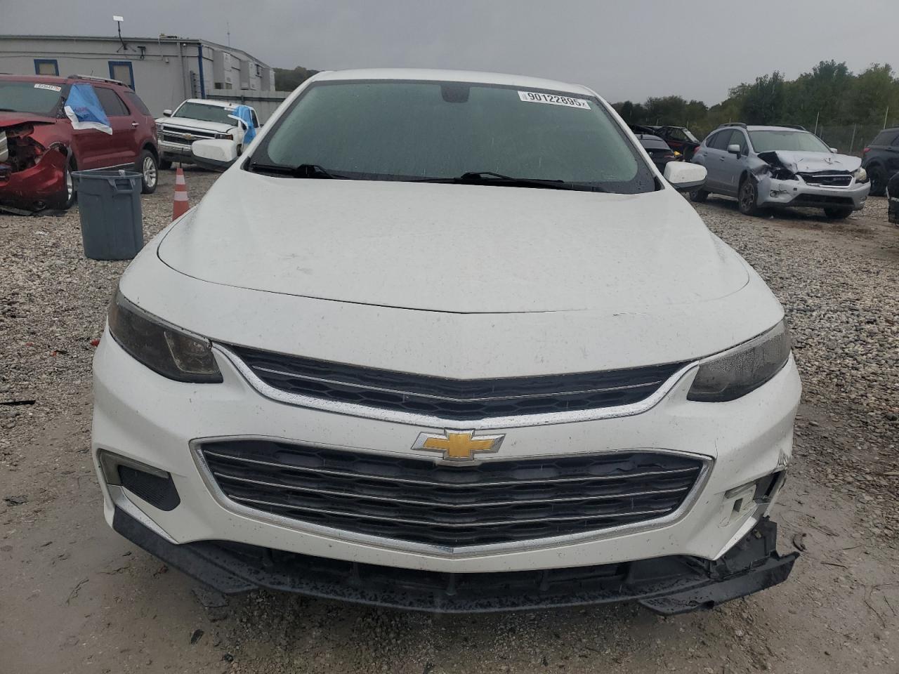 2017 CHEVROLET MALIBU LT photo 5