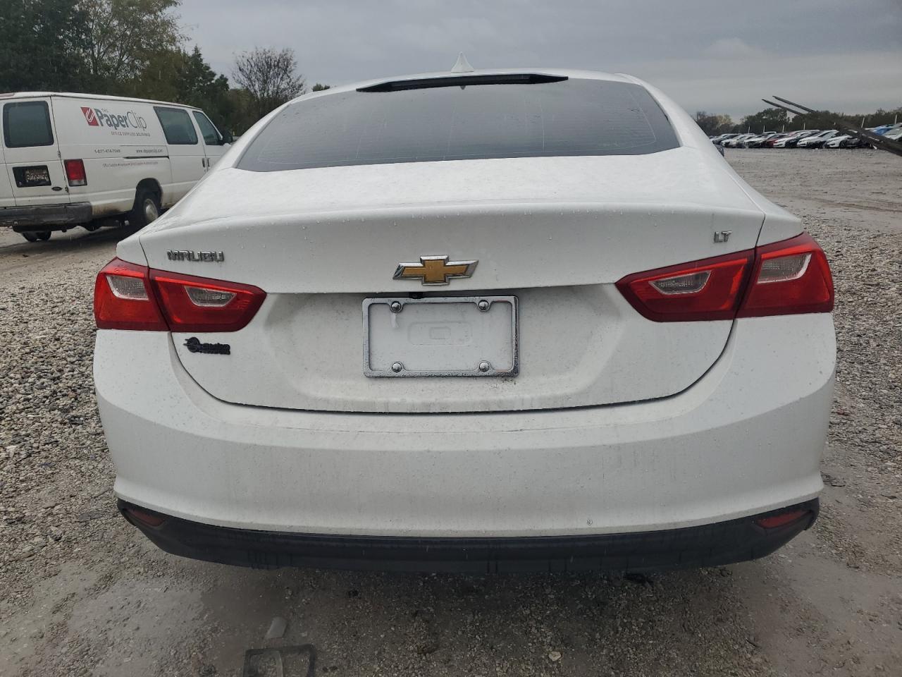 2017 CHEVROLET MALIBU LT photo 6