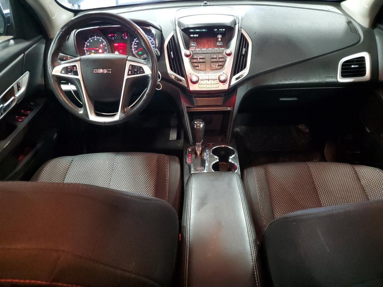 2017 GMC TERRAIN SLE photo 15