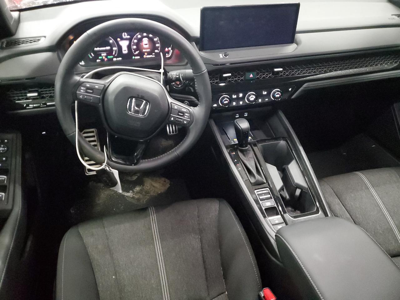 2025 HONDA ACCORD HYBRID SPORT photo 22