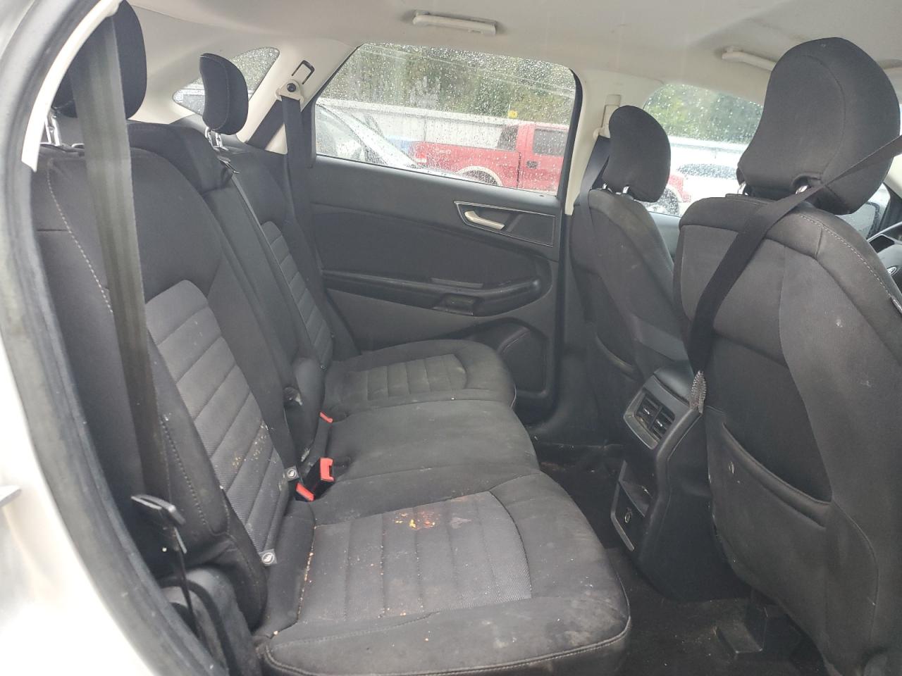 2018 FORD EDGE SE photo 21